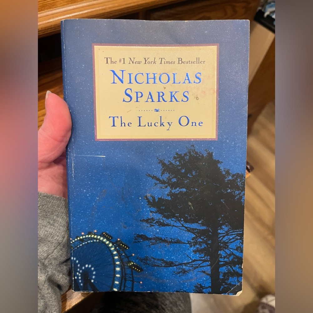 Nicholas Sparks -The Lucky One